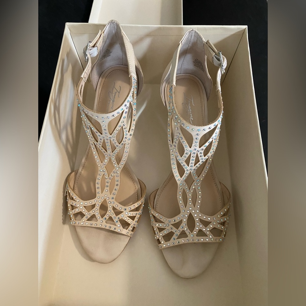 Vince Camuto Jalen Dress Wedge